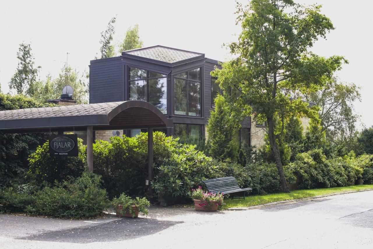 Отель Hotel Fjalar Сало-33