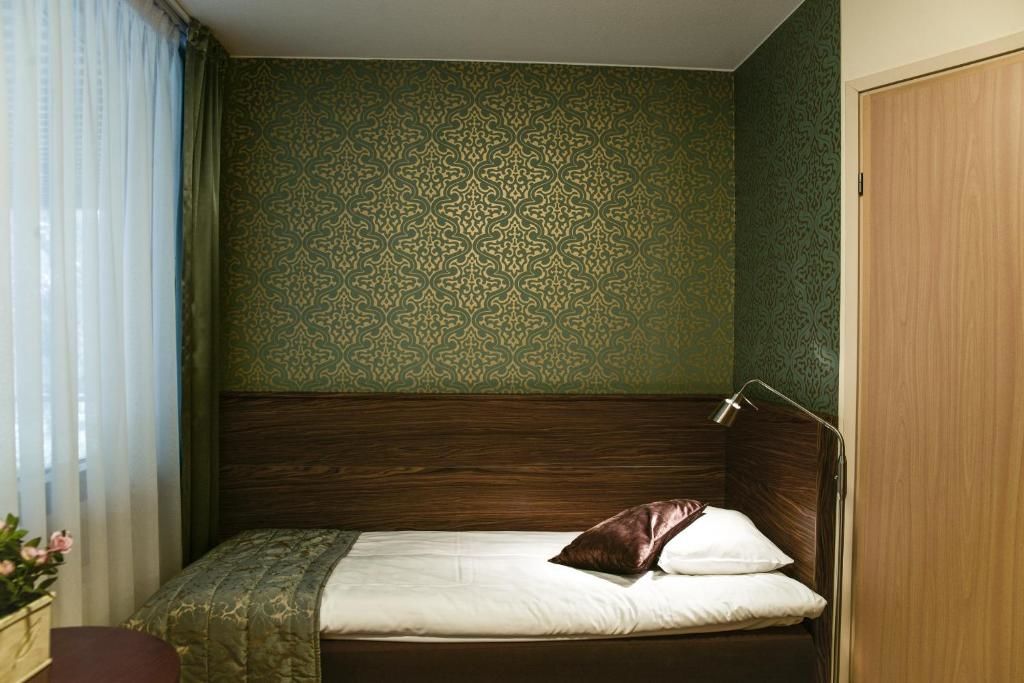 Отель Hotel Fjalar Сало