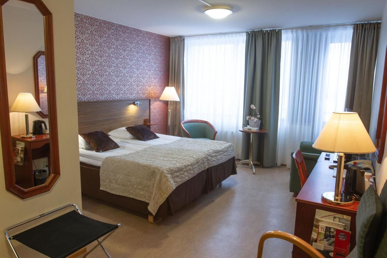 Отель Hotel Fjalar Сало
